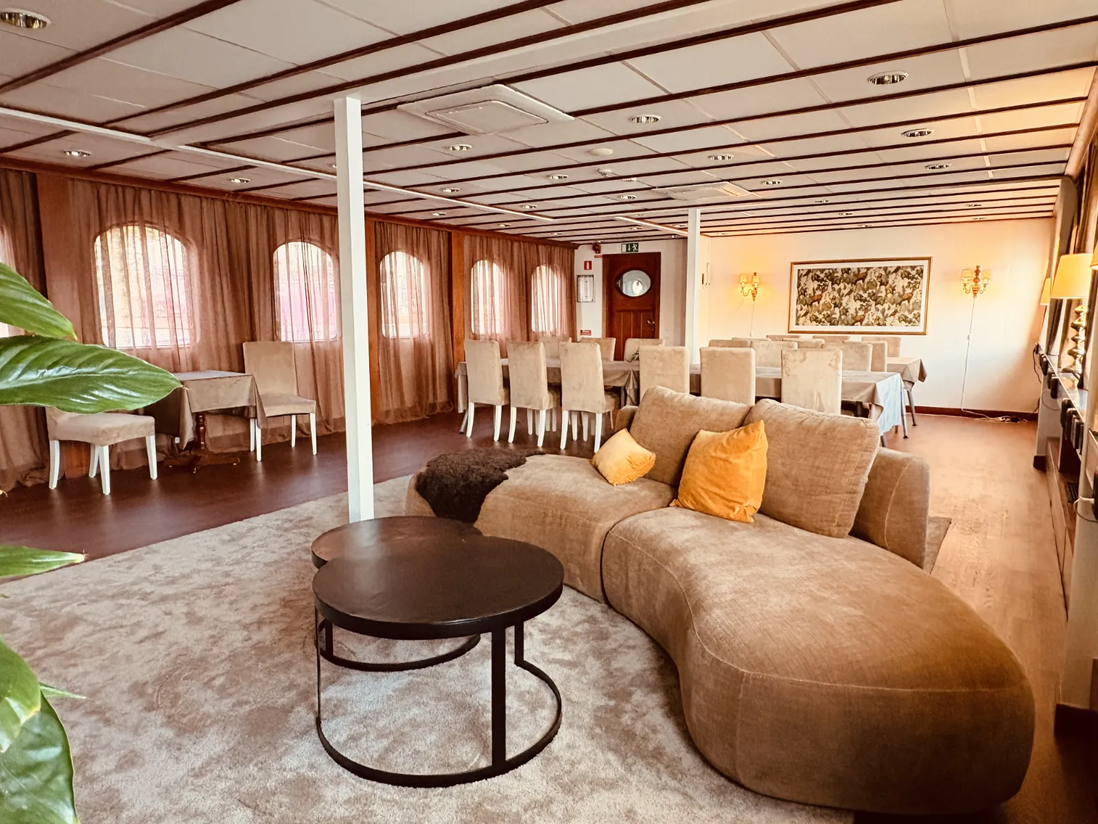 Eventlokalens loungedel